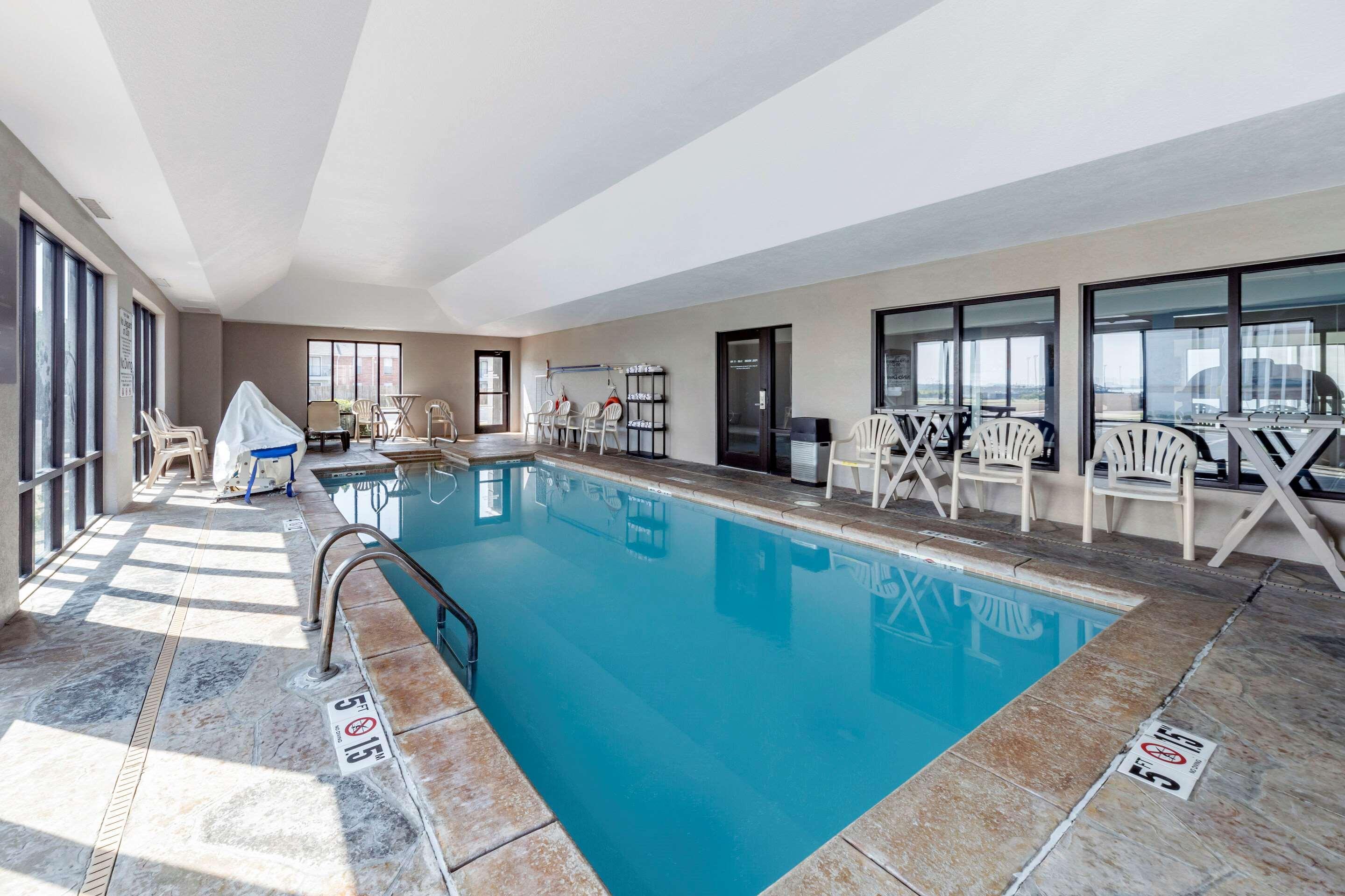 Garner Hotel Oklahoma City - Quail Springs By Ihg מראה חיצוני תמונה