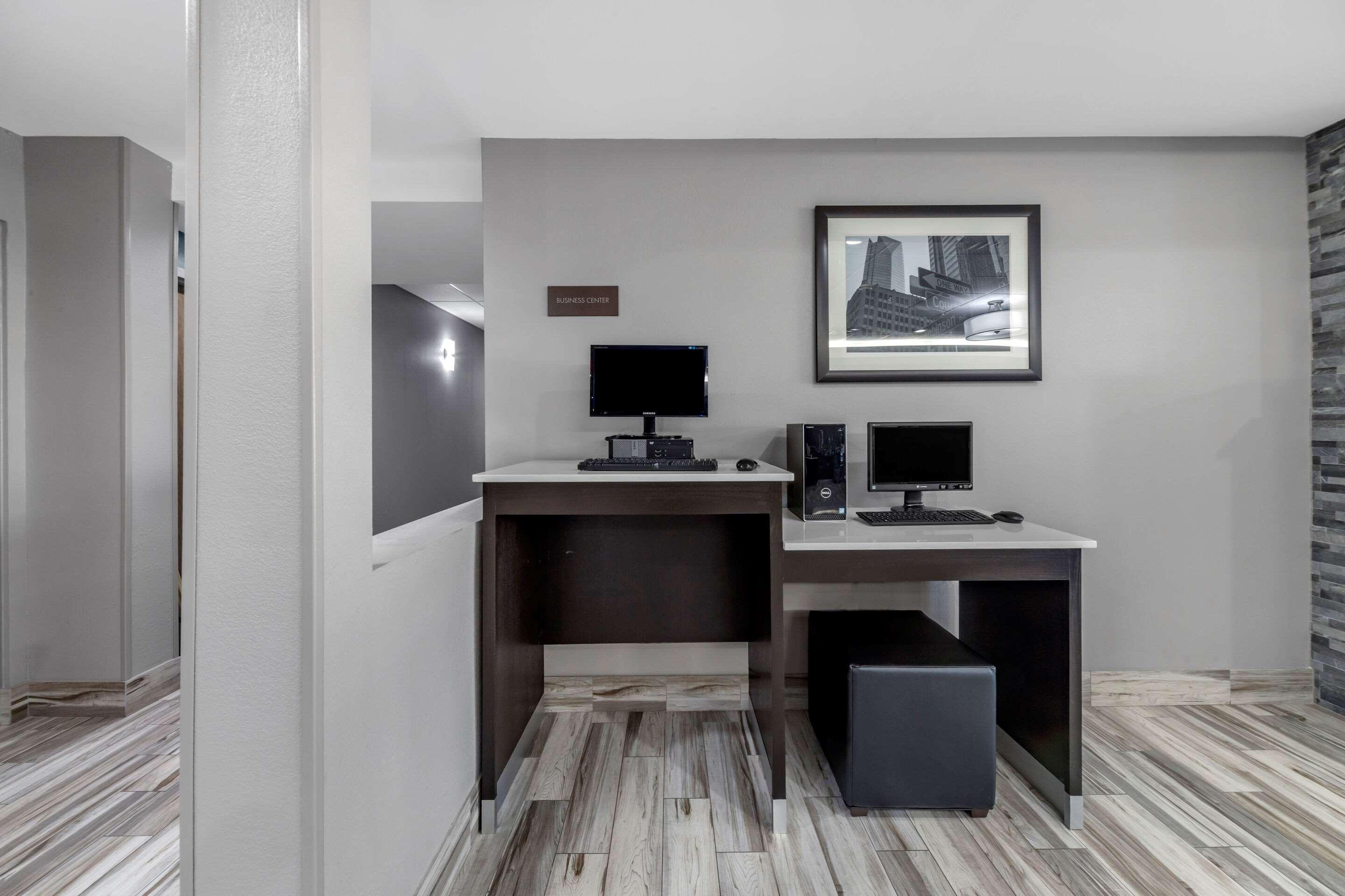 Garner Hotel Oklahoma City - Quail Springs By Ihg מראה חיצוני תמונה