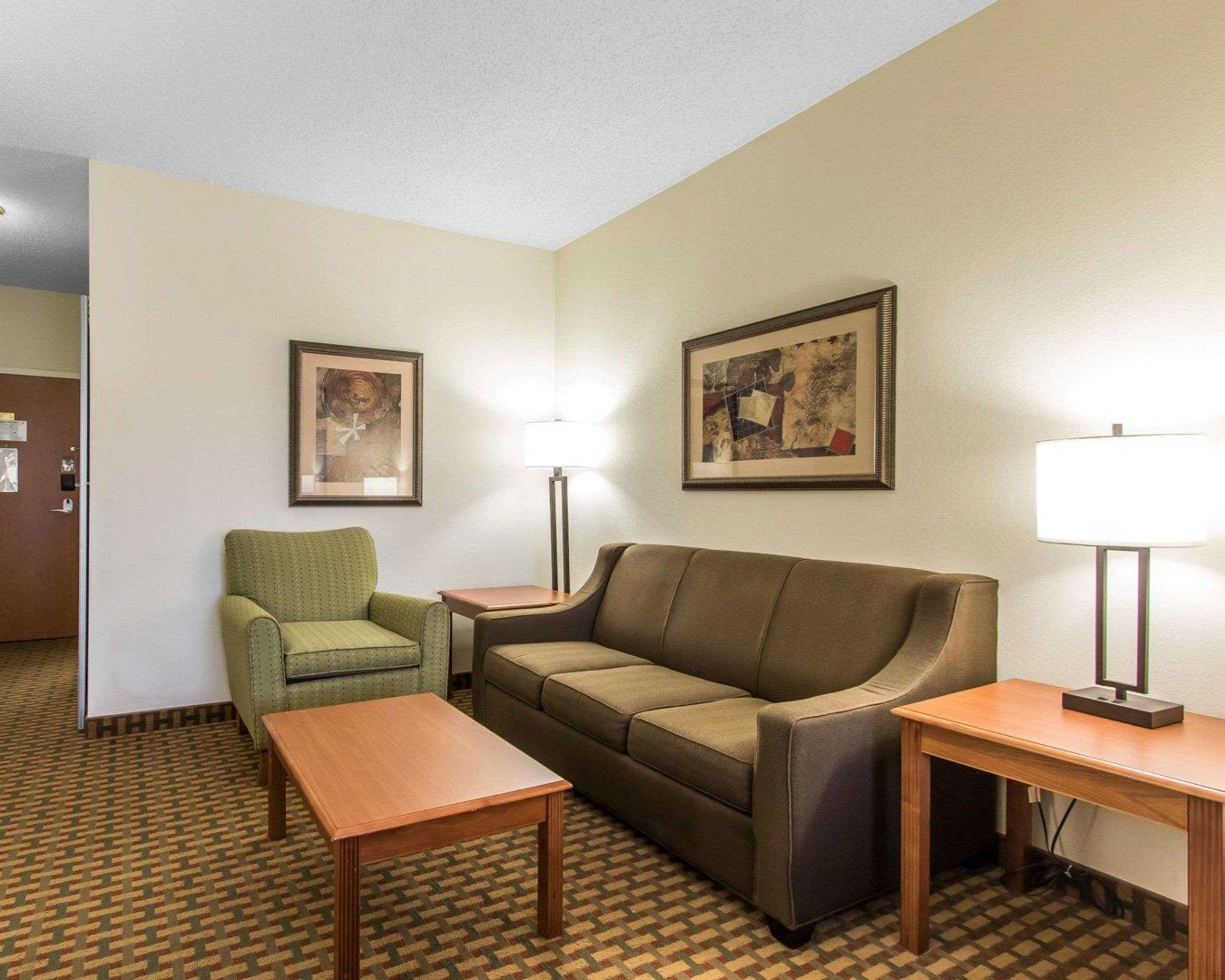 Garner Hotel Oklahoma City - Quail Springs By Ihg מראה חיצוני תמונה
